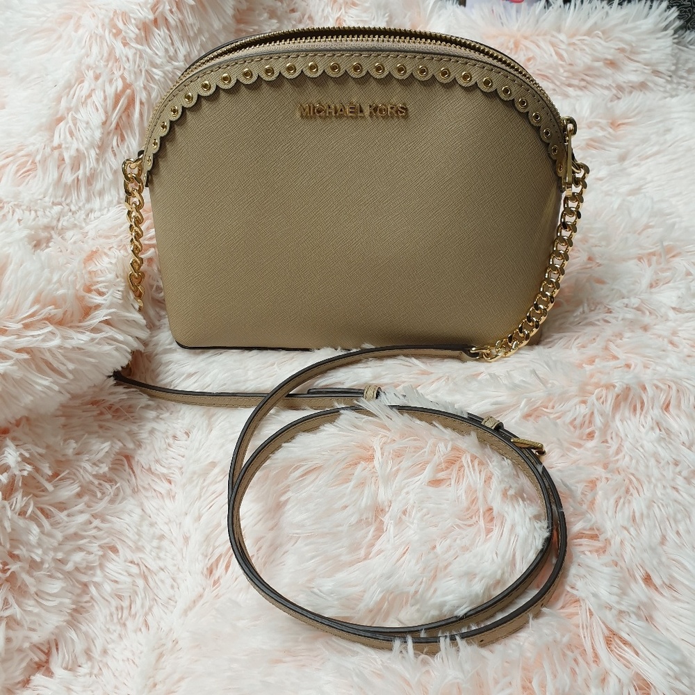 Handbag - Picture 3 of 4